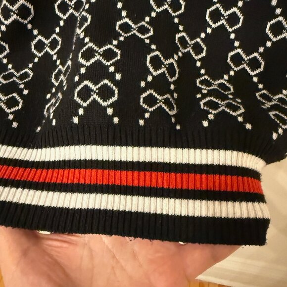 Vintage Varsity V-Neck Patterned Knit Cardigan - Picture 8 of 10